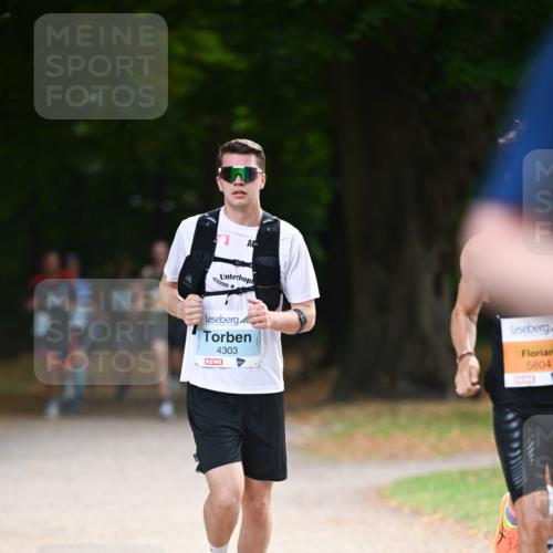 31.08.2025 - 21. Blankeneser Heldenlauf Dr. Thomas Lammeyer http://msf.ph/oto/8641082 31.08.2025 11:02:11 Laufen 4303, 5804 meine-sportfotos.de