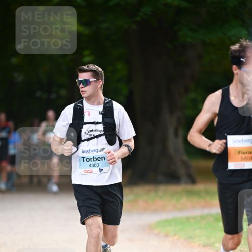 31.08.2025 - 21. Blankeneser Heldenlauf Dr. Thomas Lammeyer http://msf.ph/oto/8641084 31.08.2025 11:02:12 Laufen 4303, 5804 meine-sportfotos.de
