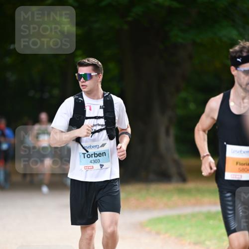 31.08.2025 - 21. Blankeneser Heldenlauf Dr. Thomas Lammeyer http://msf.ph/oto/8641085 31.08.2025 11:02:12 Laufen 4303, 5804 meine-sportfotos.de
