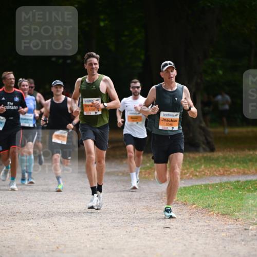 31.08.2025 - 21. Blankeneser Heldenlauf Dr. Thomas Lammeyer http://msf.ph/oto/8641095 31.08.2025 11:02:17 Laufen 144, 5703, 5346 meine-sportfotos.de