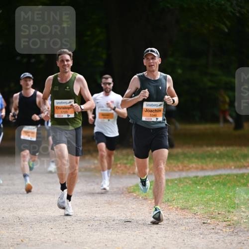 31.08.2025 - 21. Blankeneser Heldenlauf Dr. Thomas Lammeyer http://msf.ph/oto/8641101 31.08.2025 11:02:18 Laufen 141, 5703, 5346 meine-sportfotos.de