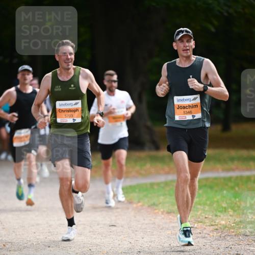 31.08.2025 - 21. Blankeneser Heldenlauf Dr. Thomas Lammeyer http://msf.ph/oto/8641107 31.08.2025 11:02:19 Laufen 145, 5703, 5346 meine-sportfotos.de