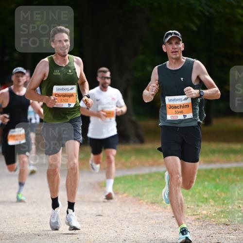 31.08.2025 - 21. Blankeneser Heldenlauf Dr. Thomas Lammeyer http://msf.ph/oto/8641108 31.08.2025 11:02:19 Laufen 5703, 5346 meine-sportfotos.de