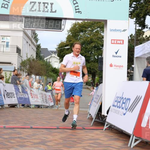 31.08.2025 - 21. Blankeneser Heldenlauf Strokosch-Dieckow http://msf.ph/oto/8641112 31.08.2025 09:43:48 Ziel 1157, 1009 meine-sportfotos.de