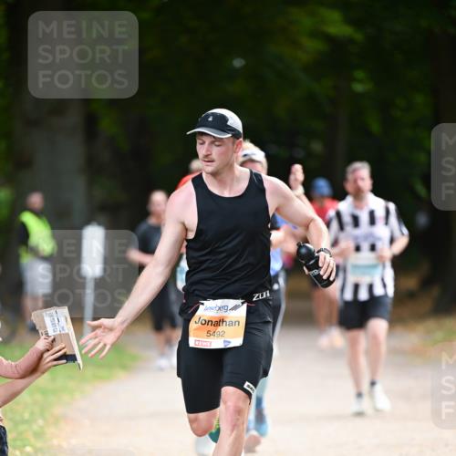 31.08.2025 - 21. Blankeneser Heldenlauf Dr. Thomas Lammeyer http://msf.ph/oto/8641128 31.08.2025 11:02:22 Laufen 5492, 0 meine-sportfotos.de