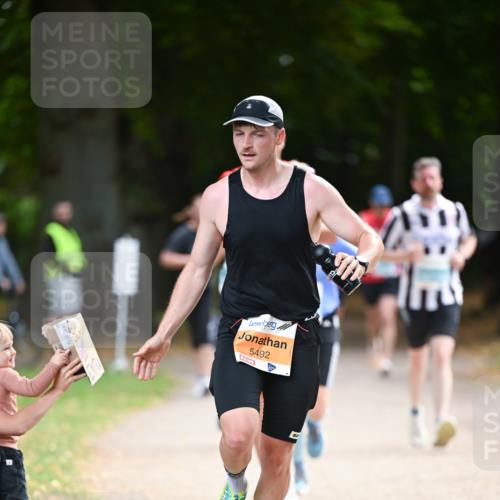 31.08.2025 - 21. Blankeneser Heldenlauf Dr. Thomas Lammeyer http://msf.ph/oto/8641129 31.08.2025 11:02:22 Laufen 5492 meine-sportfotos.de