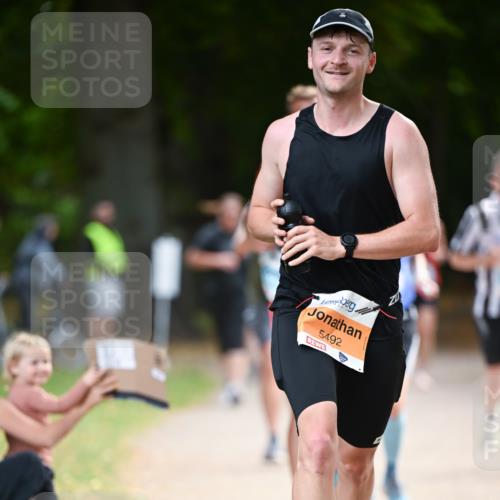 31.08.2025 - 21. Blankeneser Heldenlauf Dr. Thomas Lammeyer http://msf.ph/oto/8641136 31.08.2025 11:02:23 Laufen 5492 meine-sportfotos.de