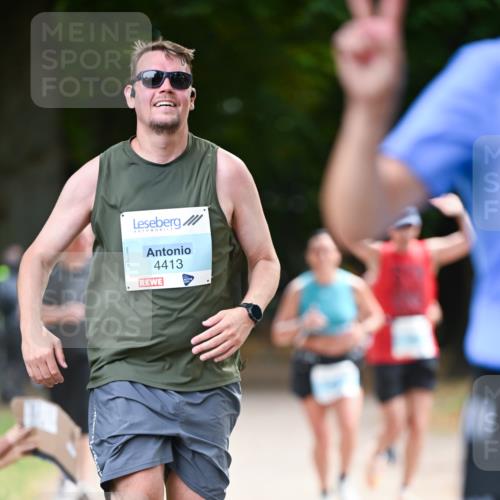 31.08.2025 - 21. Blankeneser Heldenlauf Dr. Thomas Lammeyer http://msf.ph/oto/8641161 31.08.2025 11:02:27 Laufen 4413 meine-sportfotos.de