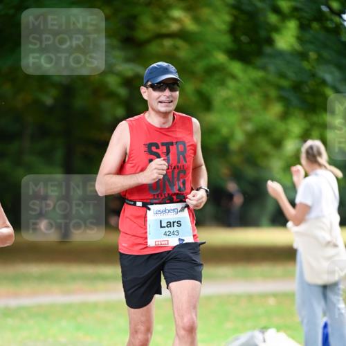 31.08.2025 - 21. Blankeneser Heldenlauf Dr. Thomas Lammeyer http://msf.ph/oto/8641175 31.08.2025 11:02:30 Laufen 4243 meine-sportfotos.de