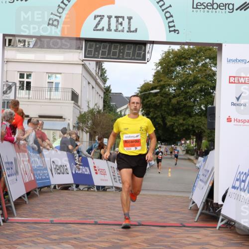 31.08.2025 - 21. Blankeneser Heldenlauf Strokosch-Dieckow http://msf.ph/oto/8641178 31.08.2025 09:39:45 Ziel 1033 meine-sportfotos.de