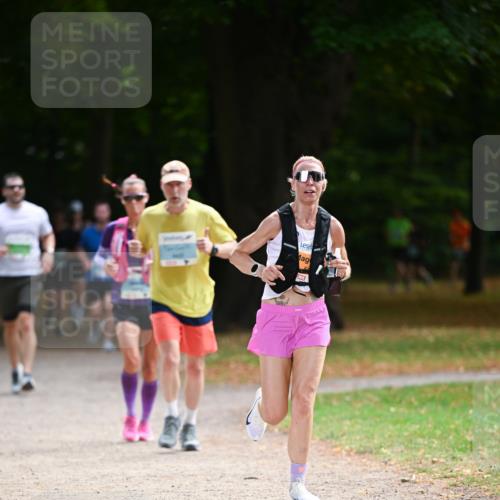 31.08.2025 - 21. Blankeneser Heldenlauf Dr. Thomas Lammeyer http://msf.ph/oto/8641233 31.08.2025 11:02:42 Laufen  meine-sportfotos.de
