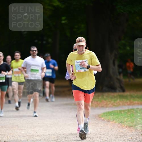 31.08.2025 - 21. Blankeneser Heldenlauf Dr. Thomas Lammeyer http://msf.ph/oto/8641243 31.08.2025 11:02:43 Laufen 4431 meine-sportfotos.de