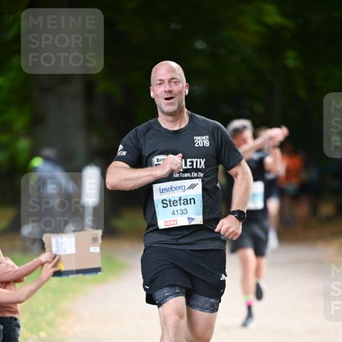 31.08.2025 - 21. Blankeneser Heldenlauf Dr. Thomas Lammeyer http://msf.ph/oto/8641303 31.08.2025 11:02:53 Laufen 2019, 4133 meine-sportfotos.de