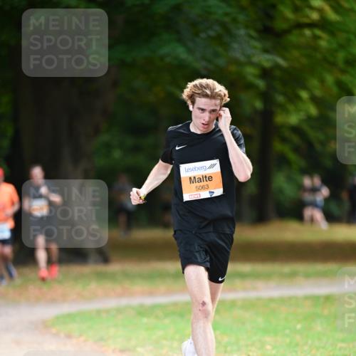 31.08.2025 - 21. Blankeneser Heldenlauf Dr. Thomas Lammeyer http://msf.ph/oto/8641340 31.08.2025 11:02:59 Laufen 5063 meine-sportfotos.de