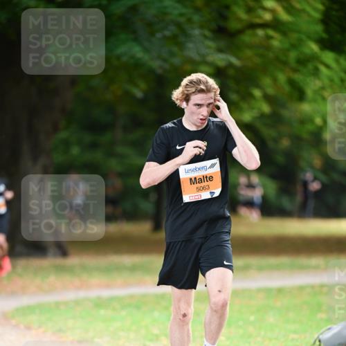 31.08.2025 - 21. Blankeneser Heldenlauf Dr. Thomas Lammeyer http://msf.ph/oto/8641343 31.08.2025 11:02:59 Laufen 5063 meine-sportfotos.de