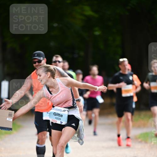 31.08.2025 - 21. Blankeneser Heldenlauf Dr. Thomas Lammeyer http://msf.ph/oto/8641365 31.08.2025 11:03:04 Laufen 4209 meine-sportfotos.de