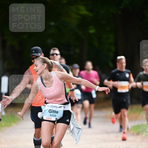 31.08.2025 - 21. Blankeneser Heldenlauf Dr. Thomas Lammeyer http://msf.ph/oto/8641366 31.08.2025 11:03:04 Laufen 4209 meine-sportfotos.de
