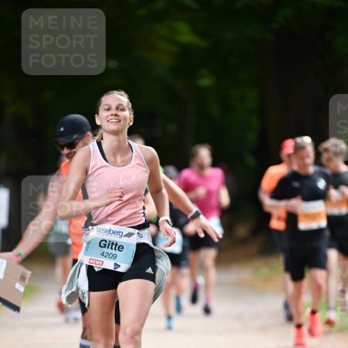 31.08.2025 - 21. Blankeneser Heldenlauf Dr. Thomas Lammeyer http://msf.ph/oto/8641367 31.08.2025 11:03:04 Laufen 4209 meine-sportfotos.de