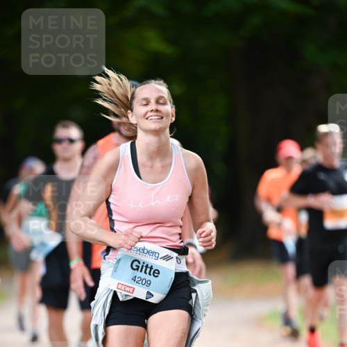 31.08.2025 - 21. Blankeneser Heldenlauf Dr. Thomas Lammeyer http://msf.ph/oto/8641375 31.08.2025 11:03:05 Laufen 4209 meine-sportfotos.de
