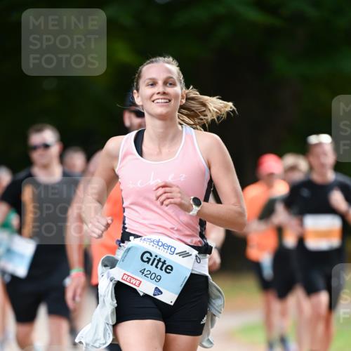 31.08.2025 - 21. Blankeneser Heldenlauf Dr. Thomas Lammeyer http://msf.ph/oto/8641377 31.08.2025 11:03:05 Laufen 4209 meine-sportfotos.de