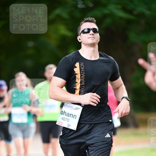 31.08.2025 - 21. Blankeneser Heldenlauf Dr. Thomas Lammeyer http://msf.ph/oto/8641393 31.08.2025 11:03:07 Laufen 4070 meine-sportfotos.de