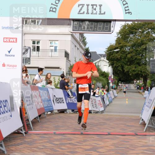 31.08.2025 - 21. Blankeneser Heldenlauf Strokosch-Dieckow http://msf.ph/oto/8641394 31.08.2025 09:43:15 Ziel 1117 meine-sportfotos.de