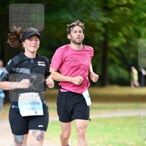 31.08.2025 - 21. Blankeneser Heldenlauf Dr. Thomas Lammeyer http://msf.ph/oto/8641411 31.08.2025 11:03:10 Laufen 4, 4030 meine-sportfotos.de