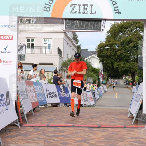 31.08.2025 - 21. Blankeneser Heldenlauf Strokosch-Dieckow http://msf.ph/oto/8641440 31.08.2025 09:43:14 Ziel 1117 meine-sportfotos.de