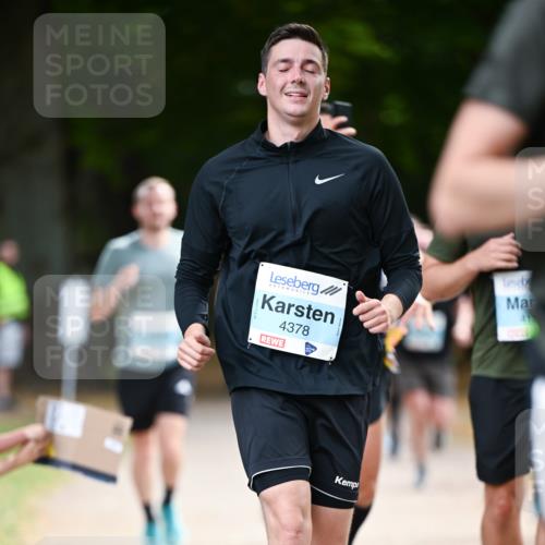 31.08.2025 - 21. Blankeneser Heldenlauf Dr. Thomas Lammeyer http://msf.ph/oto/8641453 31.08.2025 11:03:19 Laufen 4378 meine-sportfotos.de