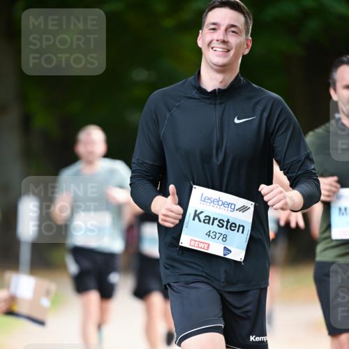 31.08.2025 - 21. Blankeneser Heldenlauf Dr. Thomas Lammeyer http://msf.ph/oto/8641458 31.08.2025 11:03:19 Laufen 4378 meine-sportfotos.de