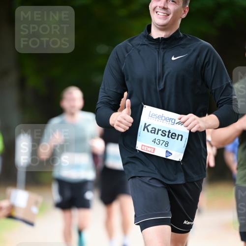31.08.2025 - 21. Blankeneser Heldenlauf Dr. Thomas Lammeyer http://msf.ph/oto/8641459 31.08.2025 11:03:19 Laufen 4378 meine-sportfotos.de