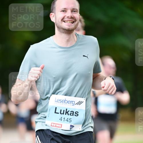 31.08.2025 - 21. Blankeneser Heldenlauf Dr. Thomas Lammeyer http://msf.ph/oto/8641481 31.08.2025 11:03:23 Laufen 4145 meine-sportfotos.de