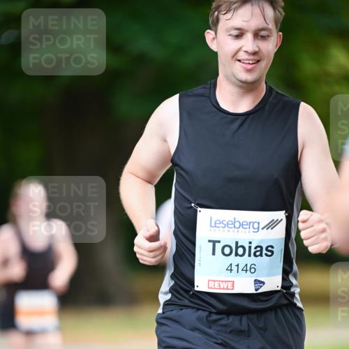 31.08.2025 - 21. Blankeneser Heldenlauf Dr. Thomas Lammeyer http://msf.ph/oto/8641484 31.08.2025 11:03:23 Laufen 4146 meine-sportfotos.de