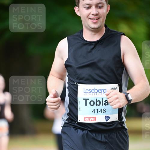 31.08.2025 - 21. Blankeneser Heldenlauf Dr. Thomas Lammeyer http://msf.ph/oto/8641485 31.08.2025 11:03:24 Laufen 21, 1, 4146 meine-sportfotos.de