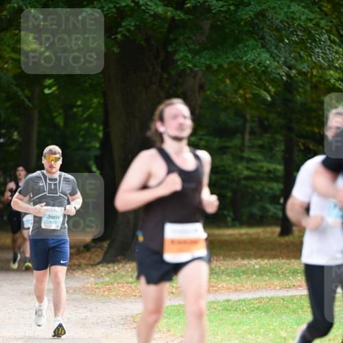 31.08.2025 - 21. Blankeneser Heldenlauf Dr. Thomas Lammeyer http://msf.ph/oto/8641488 31.08.2025 11:03:24 Laufen 4302 meine-sportfotos.de