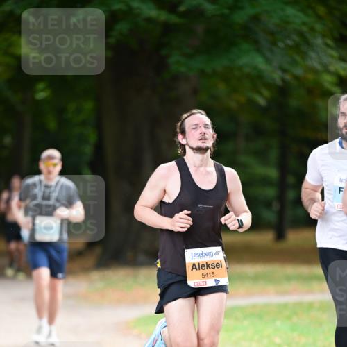 31.08.2025 - 21. Blankeneser Heldenlauf Dr. Thomas Lammeyer http://msf.ph/oto/8641490 31.08.2025 11:03:25 Laufen 5415 meine-sportfotos.de