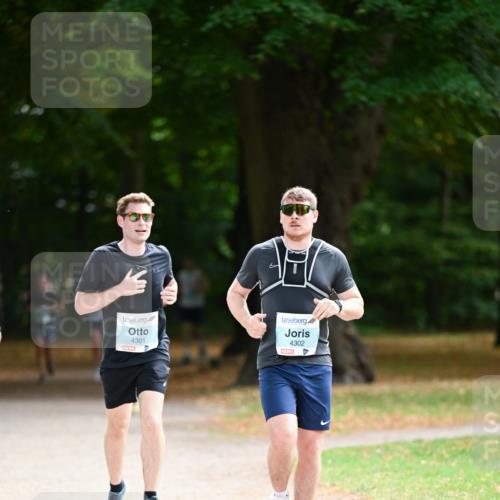 31.08.2025 - 21. Blankeneser Heldenlauf Dr. Thomas Lammeyer http://msf.ph/oto/8641504 31.08.2025 11:03:26 Laufen 4301, 4302, 4 meine-sportfotos.de