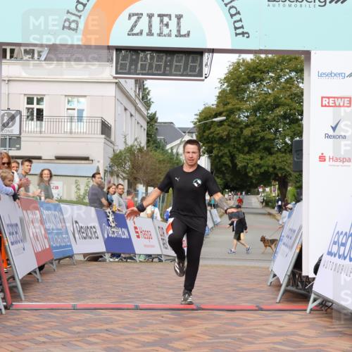 31.08.2025 - 21. Blankeneser Heldenlauf Strokosch-Dieckow http://msf.ph/oto/8641516 31.08.2025 09:42:50 Ziel 1159, 1108, 1022 meine-sportfotos.de