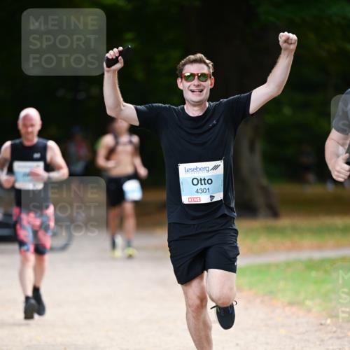 31.08.2025 - 21. Blankeneser Heldenlauf Dr. Thomas Lammeyer http://msf.ph/oto/8641520 31.08.2025 11:03:29 Laufen 4301 meine-sportfotos.de