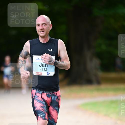 31.08.2025 - 21. Blankeneser Heldenlauf Dr. Thomas Lammeyer http://msf.ph/oto/8641539 31.08.2025 11:03:32 Laufen 4182 meine-sportfotos.de