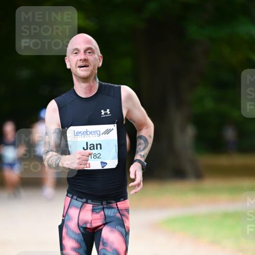31.08.2025 - 21. Blankeneser Heldenlauf Dr. Thomas Lammeyer http://msf.ph/oto/8641542 31.08.2025 11:03:33 Laufen 182 meine-sportfotos.de