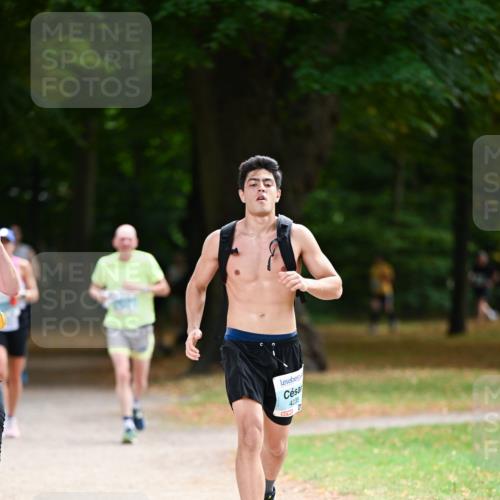 31.08.2025 - 21. Blankeneser Heldenlauf Dr. Thomas Lammeyer http://msf.ph/oto/8641549 31.08.2025 11:03:35 Laufen 4235 meine-sportfotos.de