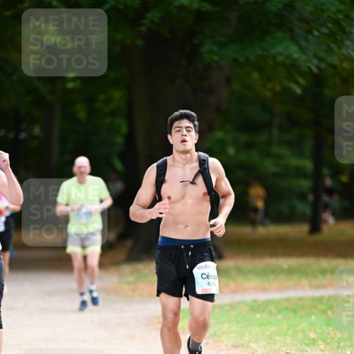 31.08.2025 - 21. Blankeneser Heldenlauf Dr. Thomas Lammeyer http://msf.ph/oto/8641550 31.08.2025 11:03:35 Laufen 4235 meine-sportfotos.de