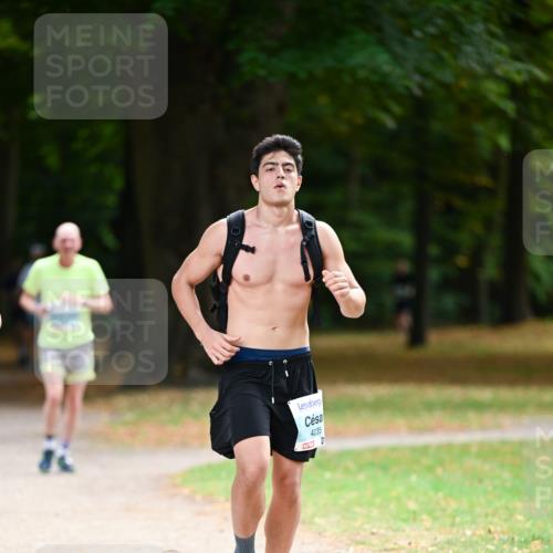 31.08.2025 - 21. Blankeneser Heldenlauf Dr. Thomas Lammeyer http://msf.ph/oto/8641553 31.08.2025 11:03:36 Laufen 4235 meine-sportfotos.de