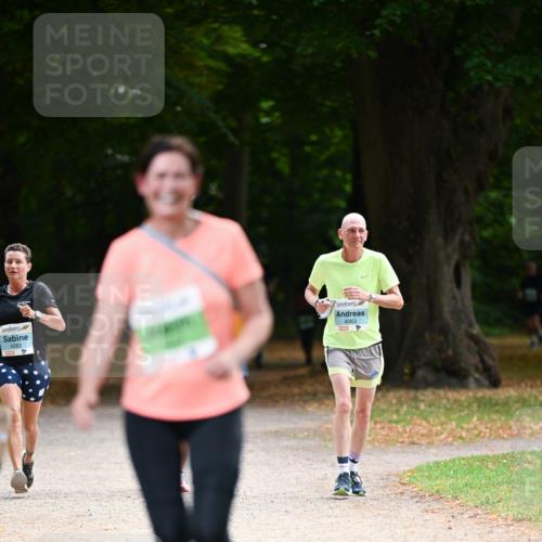 31.08.2025 - 21. Blankeneser Heldenlauf Dr. Thomas Lammeyer http://msf.ph/oto/8641562 31.08.2025 11:03:37 Laufen 4282, 4063 meine-sportfotos.de