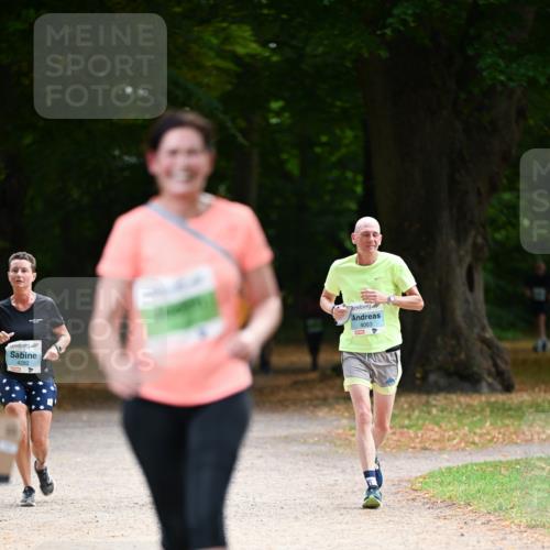 31.08.2025 - 21. Blankeneser Heldenlauf Dr. Thomas Lammeyer http://msf.ph/oto/8641563 31.08.2025 11:03:37 Laufen 4282, 4063 meine-sportfotos.de