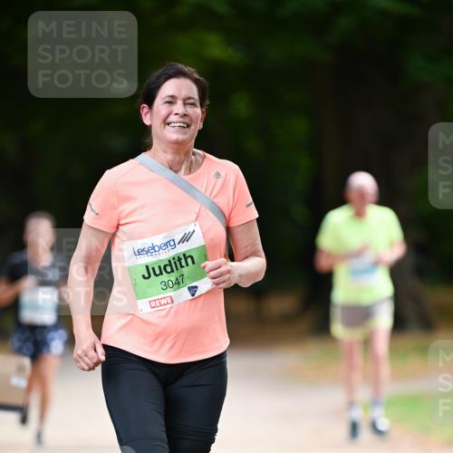 31.08.2025 - 21. Blankeneser Heldenlauf Dr. Thomas Lammeyer http://msf.ph/oto/8641570 31.08.2025 11:03:38 Laufen 3047 meine-sportfotos.de