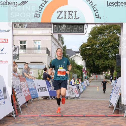 31.08.2025 - 21. Blankeneser Heldenlauf Strokosch-Dieckow http://msf.ph/oto/8641577 31.08.2025 09:42:43 Ziel 1159, 1108 meine-sportfotos.de