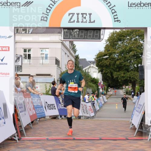 31.08.2025 - 21. Blankeneser Heldenlauf Strokosch-Dieckow http://msf.ph/oto/8641583 31.08.2025 09:42:43 Ziel 1159, 1108 meine-sportfotos.de