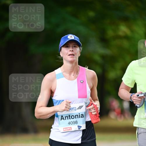 31.08.2025 - 21. Blankeneser Heldenlauf Dr. Thomas Lammeyer http://msf.ph/oto/8641587 31.08.2025 11:03:44 Laufen 4098 meine-sportfotos.de